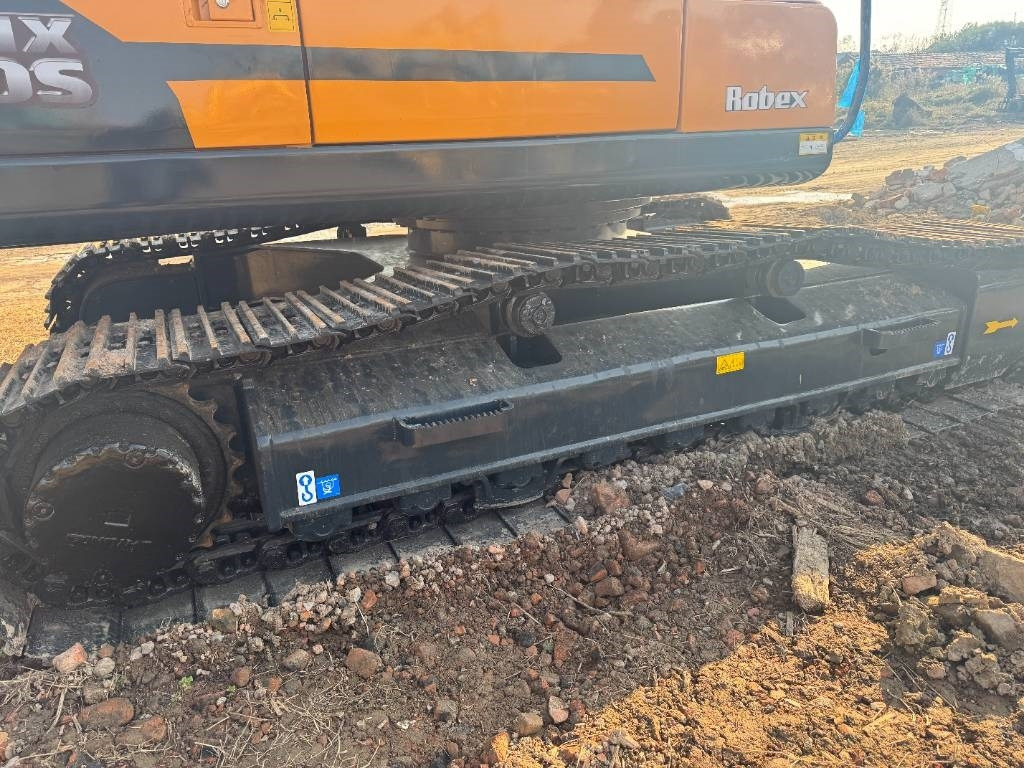 Hyundai HX 220 - Pelle sur chenille: photos 4 Hyundai HX 220 - Pelle sur chenille: photos 4