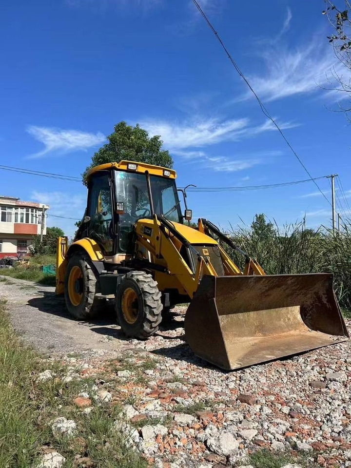 JCB 3 CX - Tractopelle: photos 5 JCB 3 CX - Tractopelle: photos 5