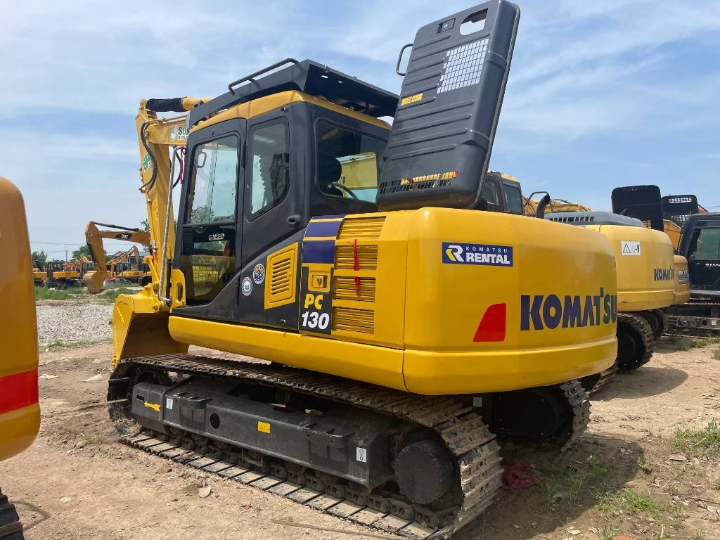 Komatsu PC 130 - Pelle sur chenille: photos 1 Komatsu PC 130 - Pelle sur chenille: photos 1
