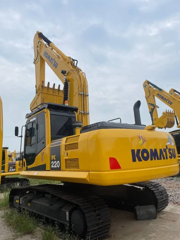 Komatsu PC 220 - Pelle sur chenille: photos 5 Komatsu PC 220 - Pelle sur chenille: photos 5