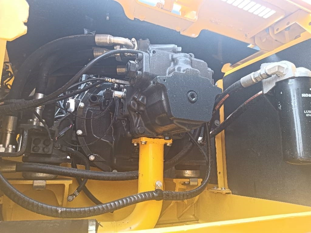 Komatsu PC 350 - Pelle sur chenille: photos 4 Komatsu PC 350 - Pelle sur chenille: photos 4