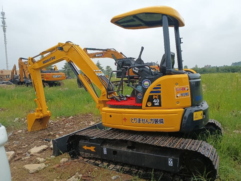Komatsu PC 40 - Mini pelle: photos 2 Komatsu PC 40 - Mini pelle: photos 2