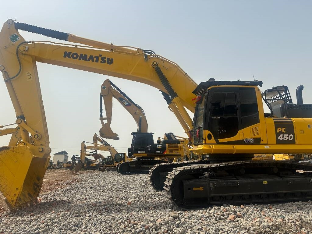 Komatsu PC 450 - Pelle sur chenille: photos 2 Komatsu PC 450 - Pelle sur chenille: photos 2