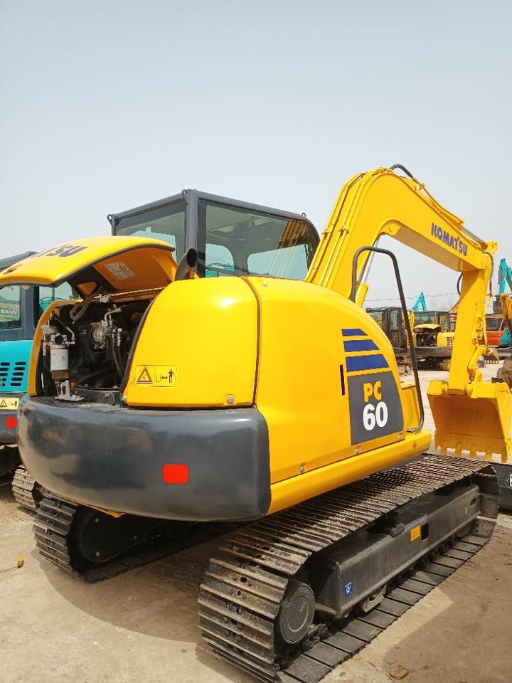 Komatsu PC 60 - Pelle sur chenille: photos 3 Komatsu PC 60 - Pelle sur chenille: photos 3