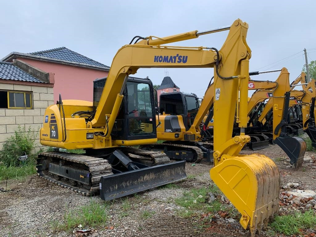 Komatsu PC 70 - Mini pelle: photos 4 Komatsu PC 70 - Mini pelle: photos 4