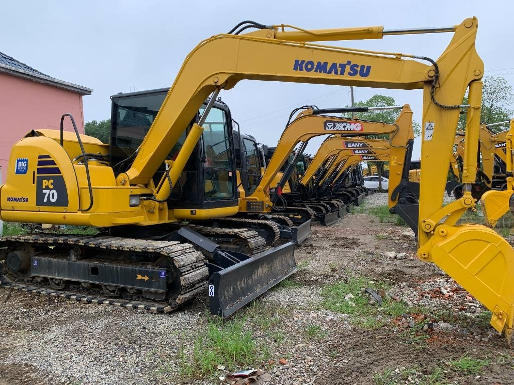 Komatsu PC 70 - Mini pelle: photos 5 Komatsu PC 70 - Mini pelle: photos 5
