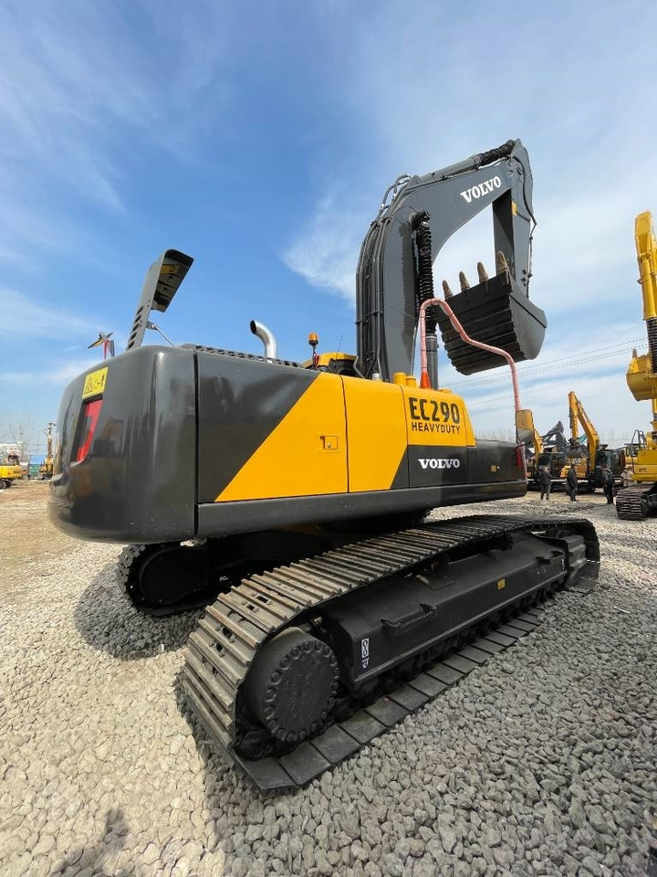 Volvo EC 290 - Pelle sur chenille: photos 1 Volvo EC 290 - Pelle sur chenille: photos 1