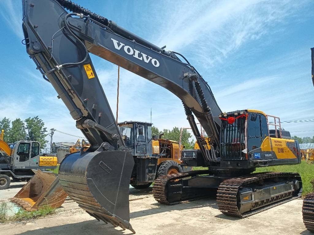 Volvo EC 480 - Pelle sur chenille: photos 1 Volvo EC 480 - Pelle sur chenille: photos 1