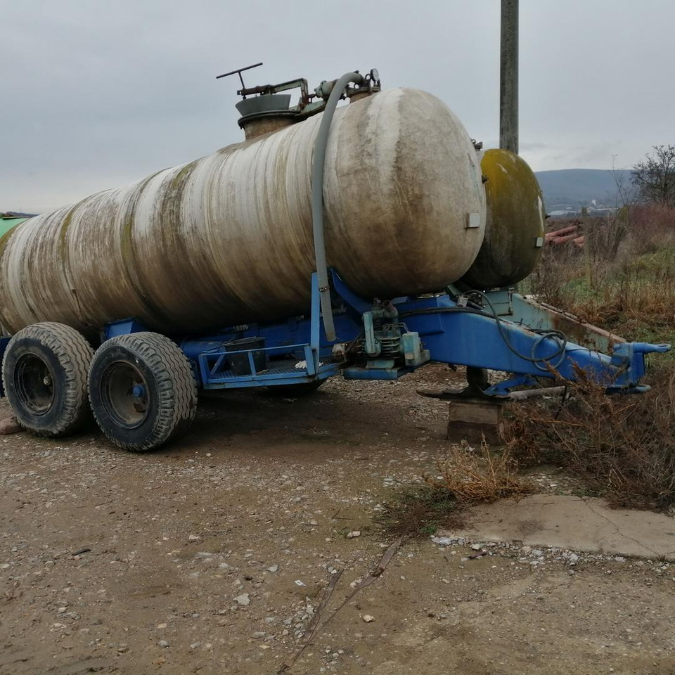 VEB FKB, 1/0, Cisterna 10000l - Remorque citerne: photos 1 VEB FKB, 1/0, Cisterna 10000l - Remorque citerne: photos 1