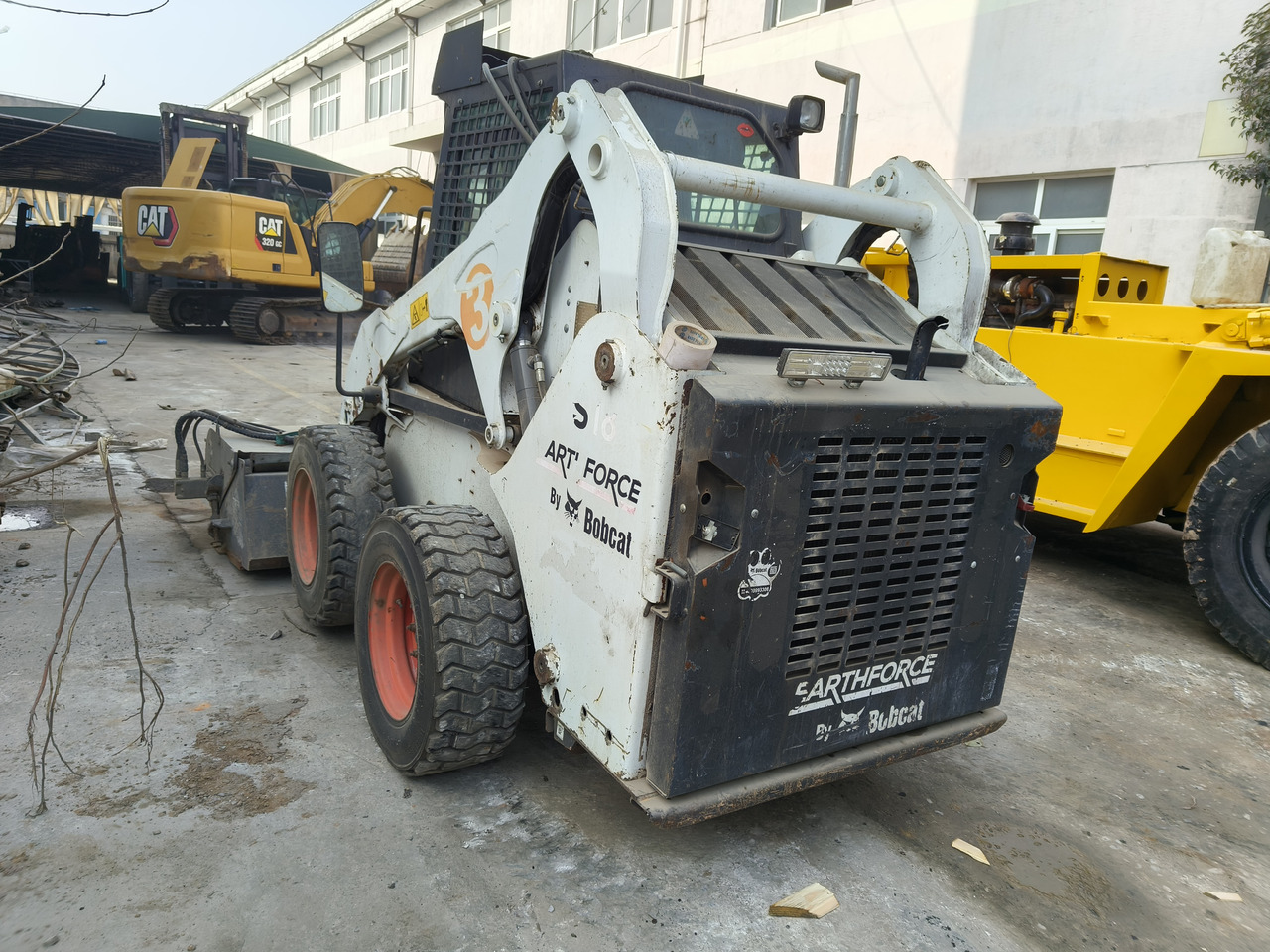 BOBCAT s18 skid steer loader - Mini chargeuse: photos 4 BOBCAT s18 skid steer loader - Mini chargeuse: photos 4
