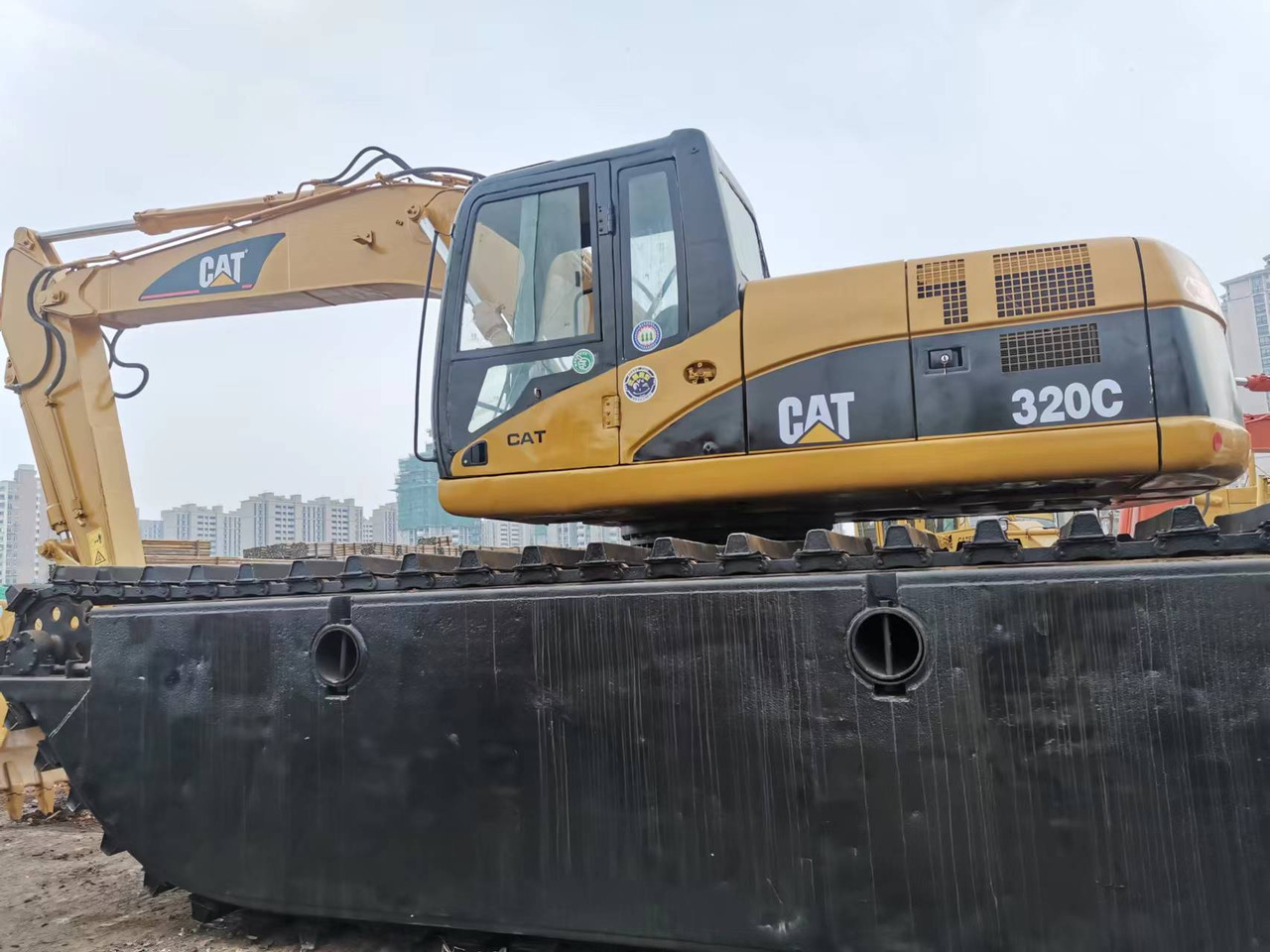 CATERPILLAR 320C Used cat 320 Swamp Buggy Amphibious Excavator - Excavatrice amphibie: photos 2 CATERPILLAR 320C Used cat 320 Swamp Buggy Amphibious Excavator - Excavatrice amphibie: photos 2