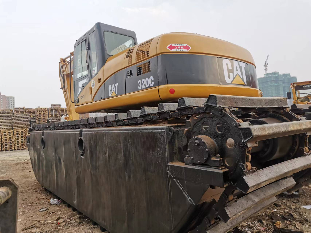 CATERPILLAR 320C Used cat 320 Swamp Buggy Amphibious Excavator - Excavatrice amphibie: photos 4 CATERPILLAR 320C Used cat 320 Swamp Buggy Amphibious Excavator - Excavatrice amphibie: photos 4