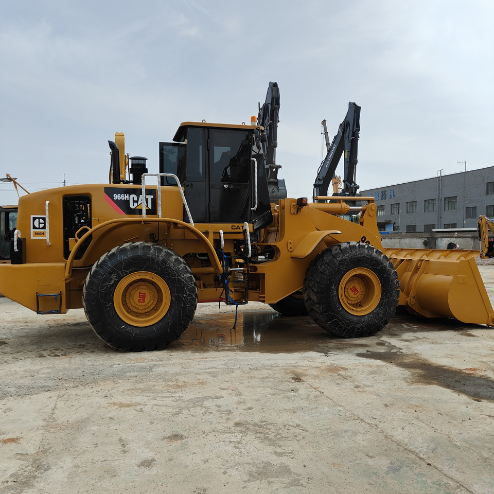 CATERPILLAR 966H Used Loader - Chargeuse sur pneus: photos 1 CATERPILLAR 966H Used Loader - Chargeuse sur pneus: photos 1