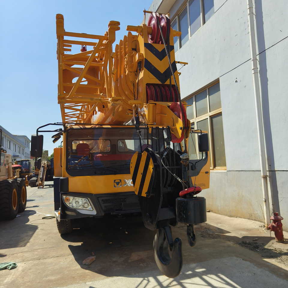 XCMG QY70K - Grue mobile: photos 4 XCMG QY70K - Grue mobile: photos 4