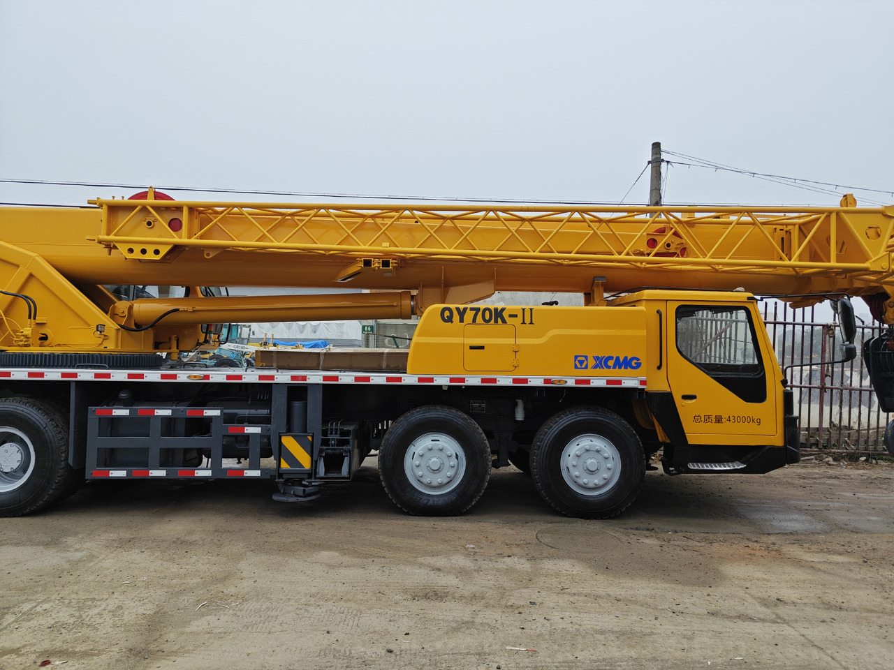 XCMG QY70K QY70KC XCT70 70T Crane - Grue mobile: photos 4 XCMG QY70K QY70KC XCT70 70T Crane - Grue mobile: photos 4
