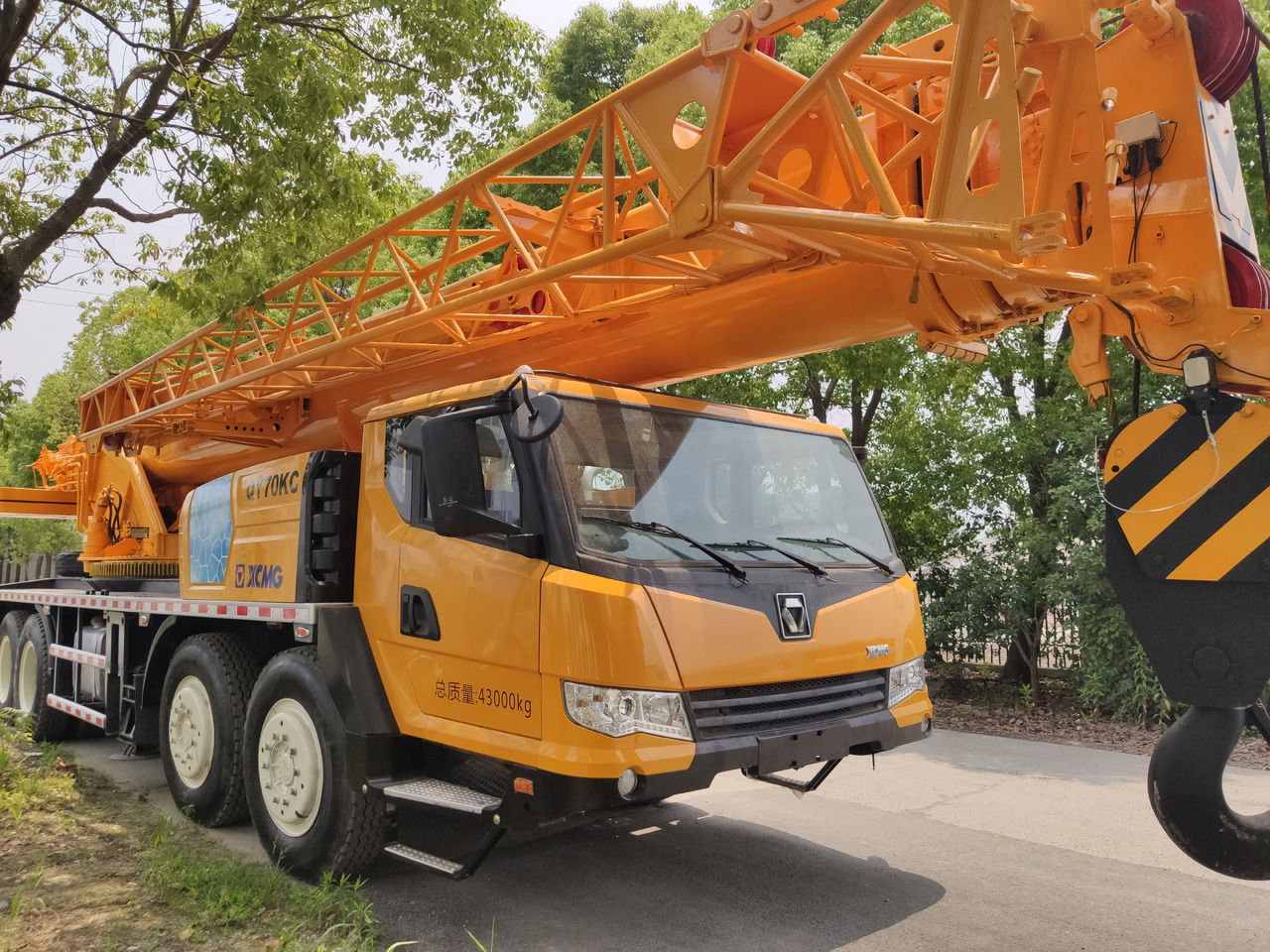 XCMG QY70KC TRUCK CRANE USED XCMG 70TON QY70K QY70K-2 MOBILE TRUCK CRANE - Grue mobile: photos 5 XCMG QY70KC TRUCK CRANE USED XCMG 70TON QY70K QY70K-2 MOBILE TRUCK CRANE - Grue mobile: photos 5