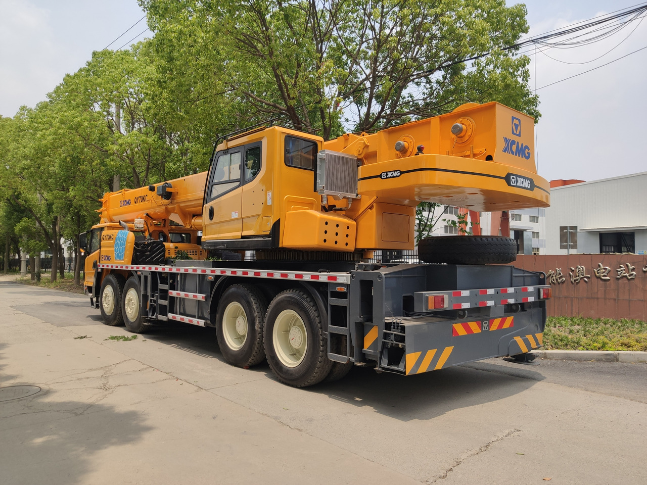 XCMG QY70KC Used XCMG 70ton truck crane QY70K - Grue mobile: photos 2 XCMG QY70KC Used XCMG 70ton truck crane QY70K - Grue mobile: photos 2