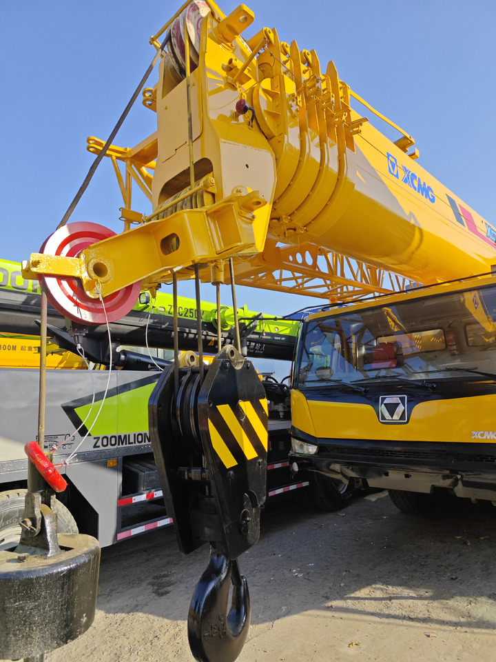Grue mobile XCMG XCT80: photos 6