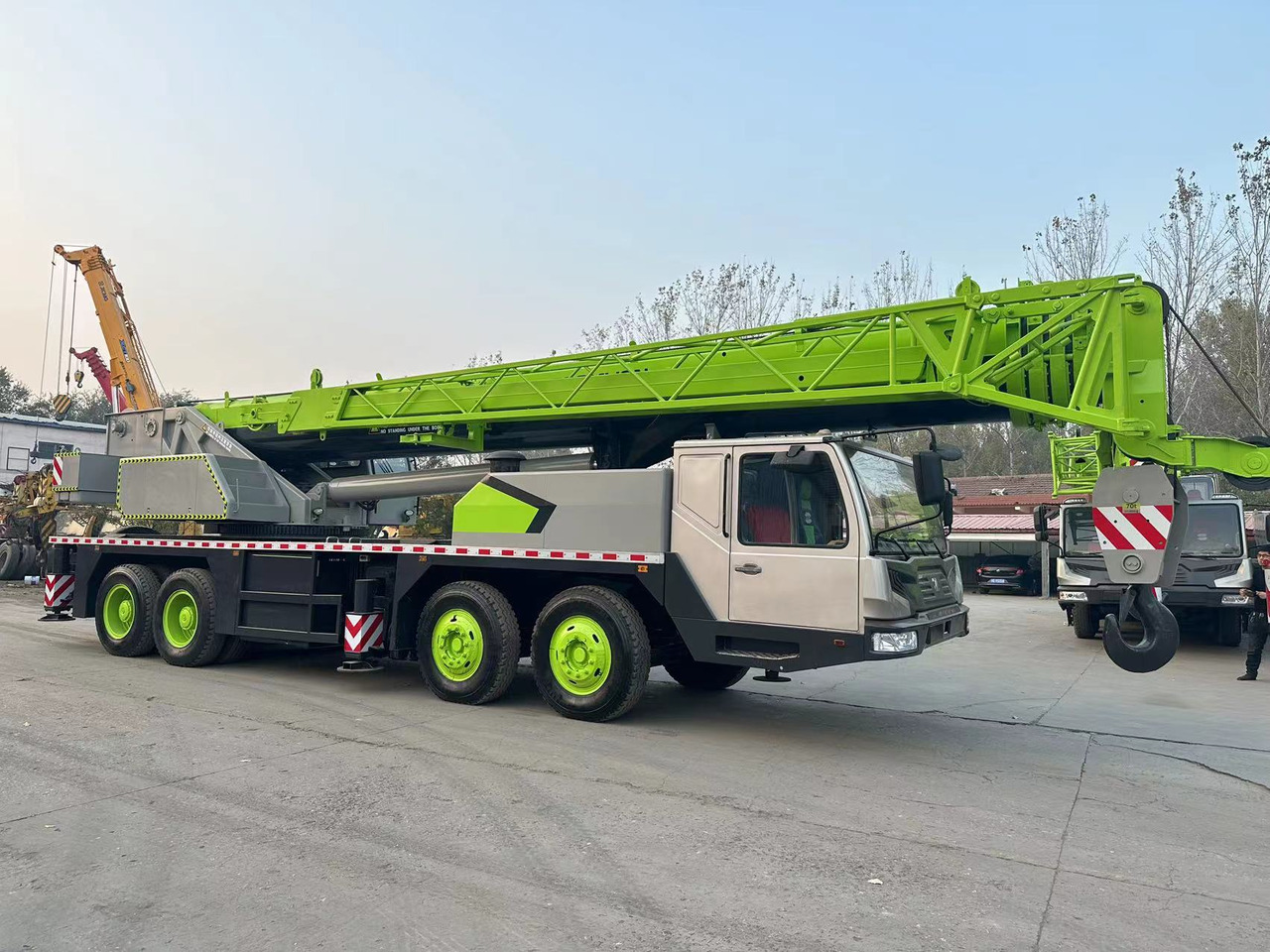 ZOOMLION ZTC700V - Grue mobile: photos 1 ZOOMLION ZTC700V - Grue mobile: photos 1