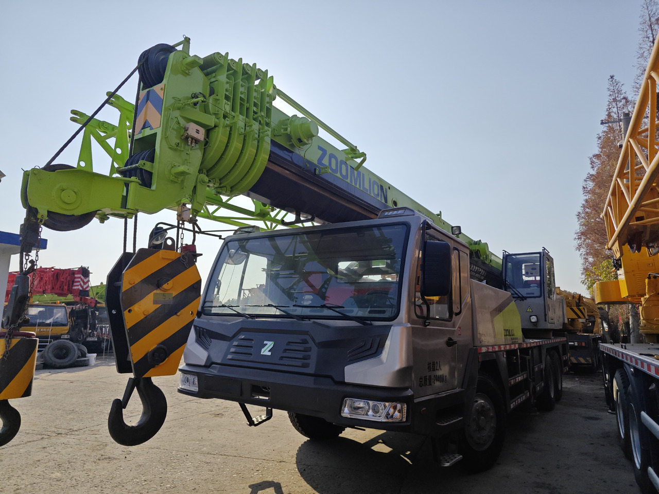 Zoomlion ZTC250V - Grue mobile: photos 3 Zoomlion ZTC250V - Grue mobile: photos 3