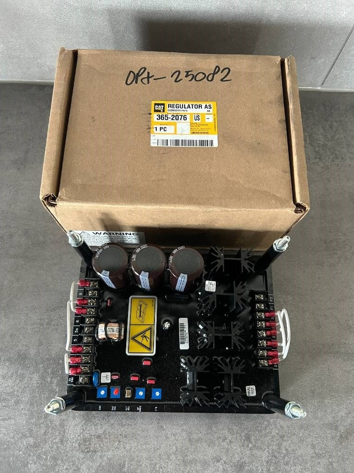 CAT AVR 365-2076 - DPX-25082 - Système électrique pour Engins de chantier: photos 1 CAT AVR 365-2076 - DPX-25082 - Système électrique pour Engins de chantier: photos 1