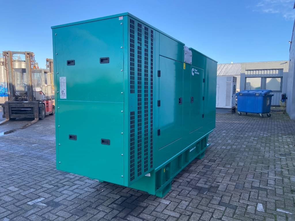 Cummins C220D5EQ - 220 kVA Generator - DPX-18512-Q - Groupe électrogène: photos 3 Cummins C220D5EQ - 220 kVA Generator - DPX-18512-Q - Groupe électrogène: photos 3