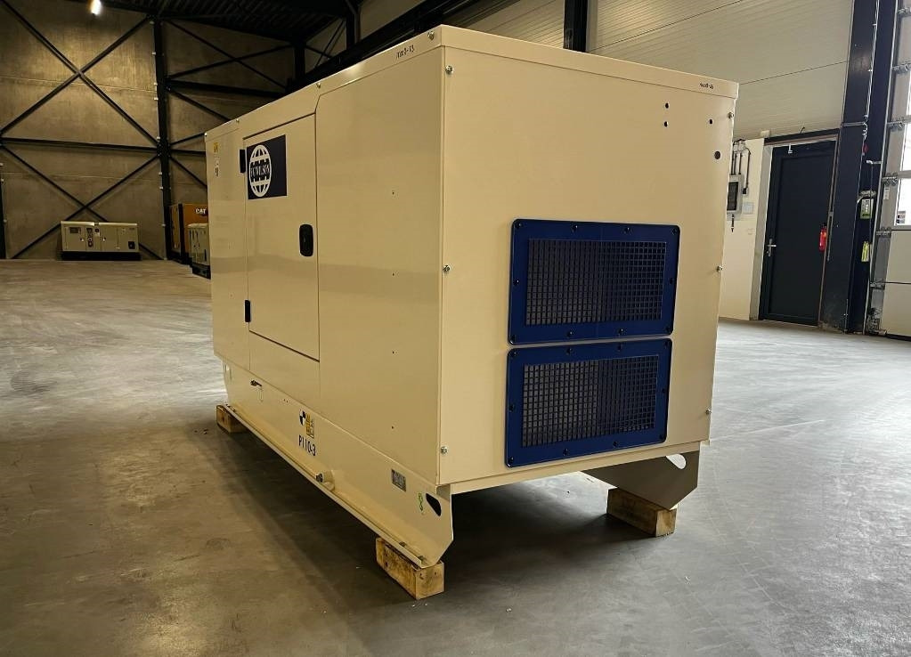 FG Wilson P110-3 - 110 kVA Genset - DPX-16008 - Groupe électrogène: photos 3 FG Wilson P110-3 - 110 kVA Genset - DPX-16008 - Groupe électrogène: photos 3