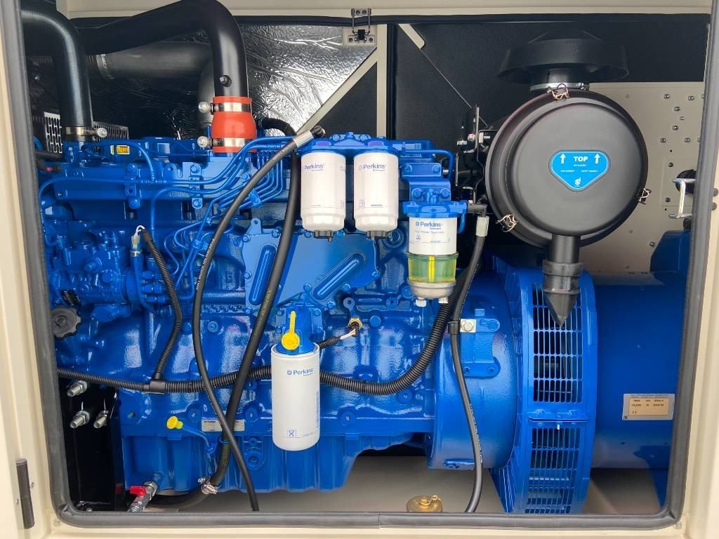 FG Wilson P165-5 - 165 kVA Genset - DPX-16010 - Groupe électrogène: photos 4 FG Wilson P165-5 - 165 kVA Genset - DPX-16010 - Groupe électrogène: photos 4