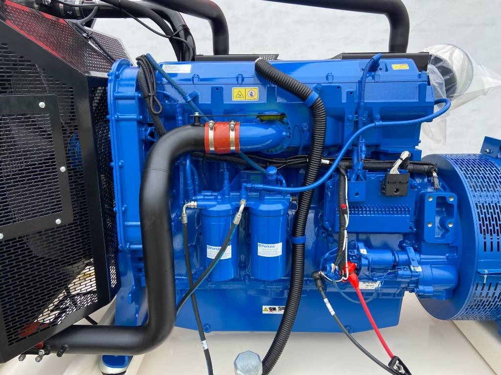 FG Wilson P715-3 - 715 kVA Open Genset - DPX-16023-O - Groupe électrogène: photos 4 FG Wilson P715-3 - 715 kVA Open Genset - DPX-16023-O - Groupe électrogène: photos 4