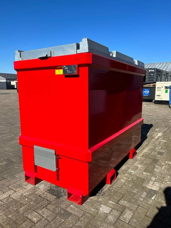 New Diesel Fuel Tank 3.000 Liter - DPX-31024 - Cuve de stockage: photos 2 New Diesel Fuel Tank 3.000 Liter - DPX-31024 - Cuve de stockage: photos 2