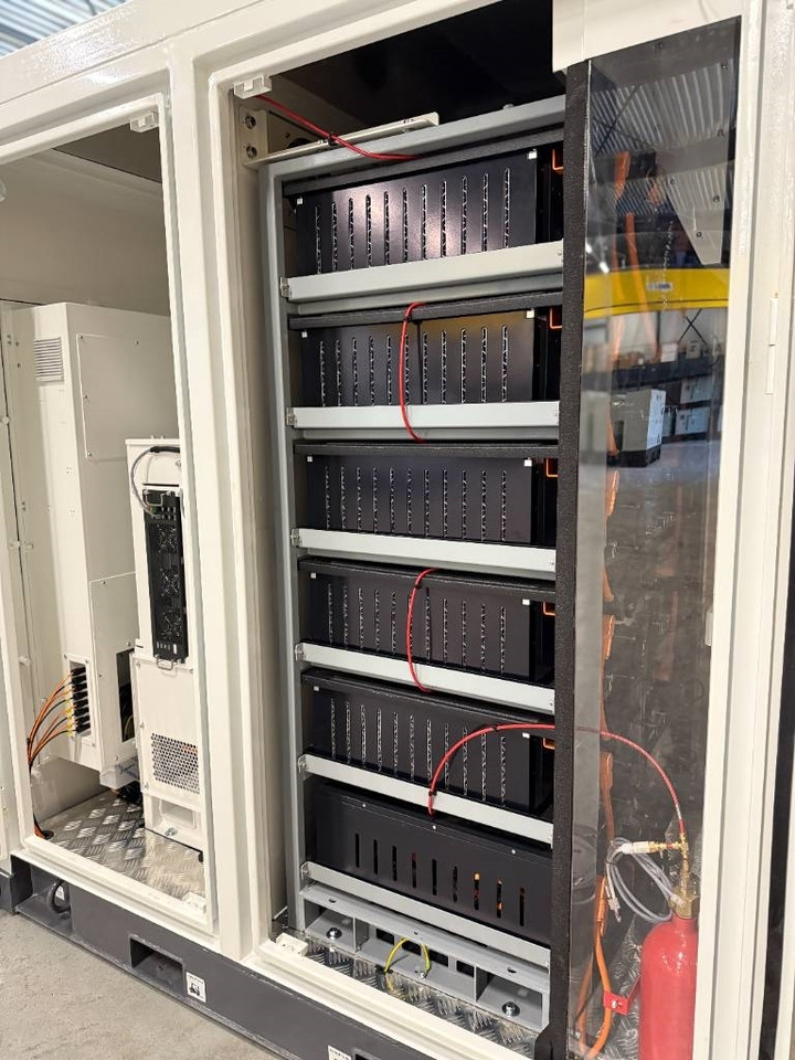 Groupe électrogène neuf PES100 Hybrid Energy System - 125 kVA - 115.2 kWh: photos 21 Groupe électrogène neuf PES100 Hybrid Energy System - 125 kVA - 115.2 kWh: photos 21