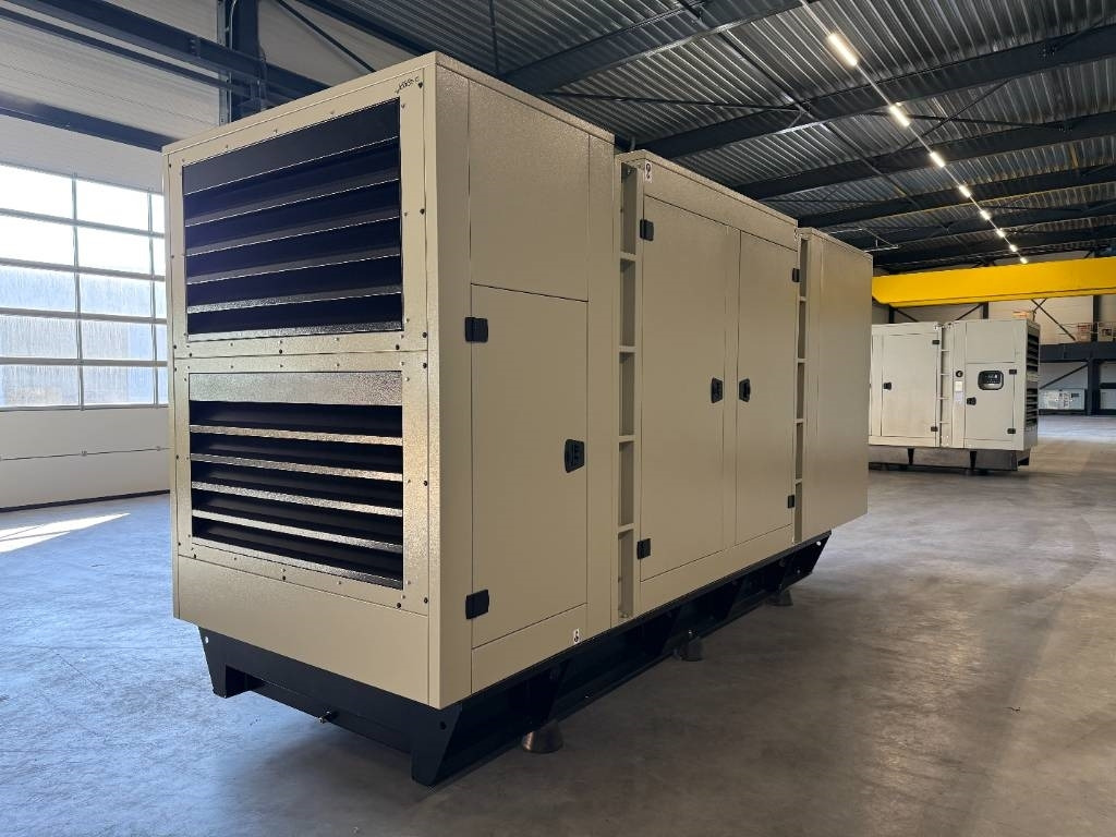 Volvo TAD1346GE - 550 kVA Generator - DPX-18882 - Groupe électrogène: photos 3 Volvo TAD1346GE - 550 kVA Generator - DPX-18882 - Groupe électrogène: photos 3