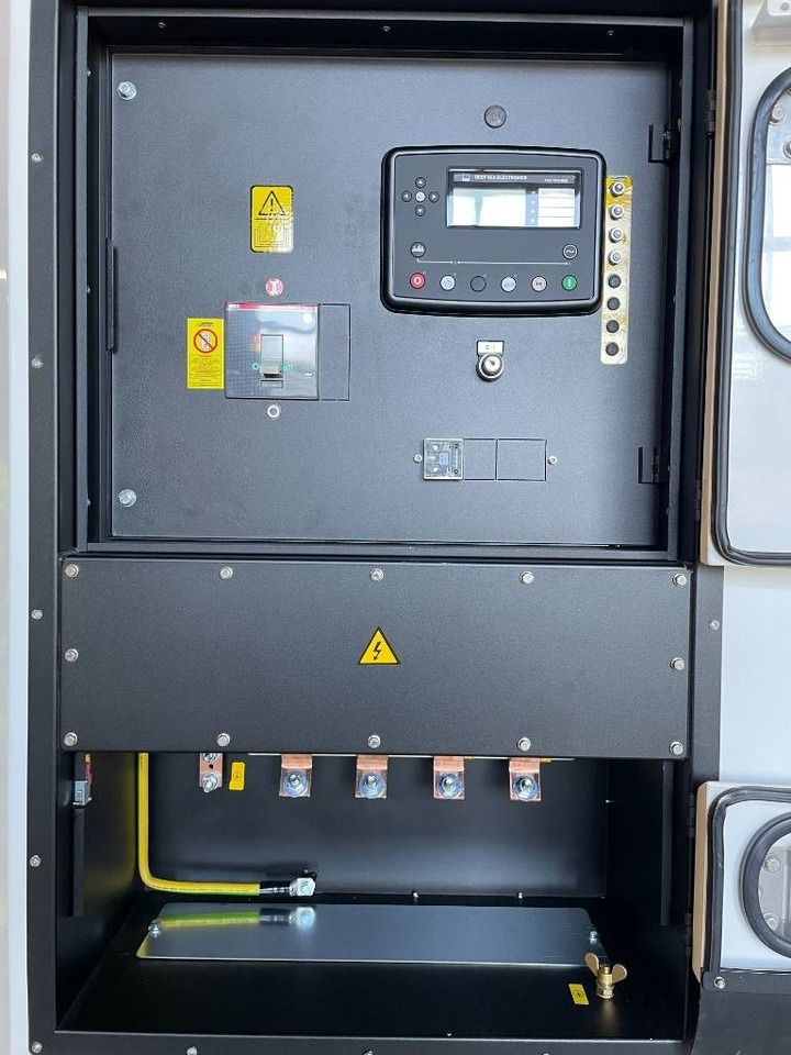 Volvo TAD882GE - 275 kVA Stage V Generator - DPX-19029 - Groupe électrogène: photos 3 Volvo TAD882GE - 275 kVA Stage V Generator - DPX-19029 - Groupe électrogène: photos 3