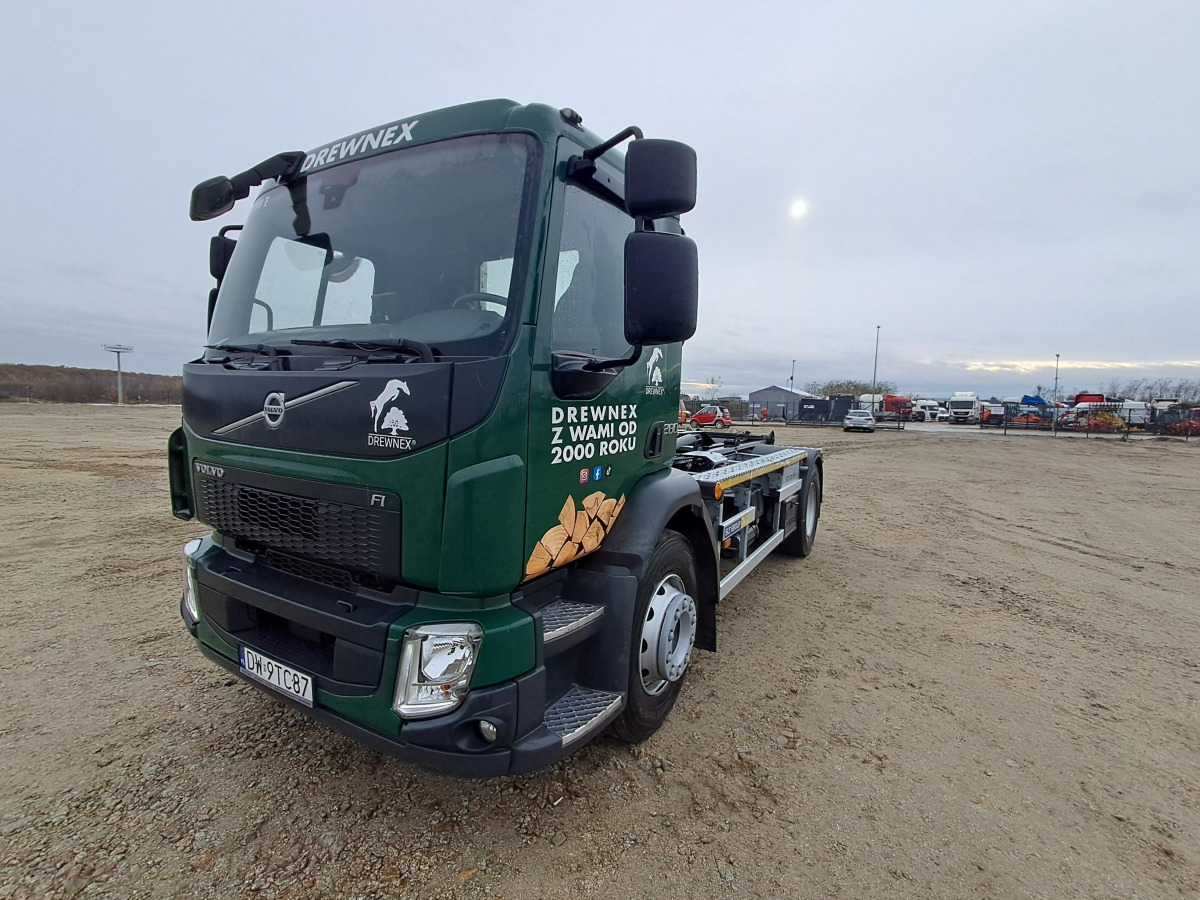 VOLVO FL - Autre matériel: photos 3 VOLVO FL - Autre matériel: photos 3