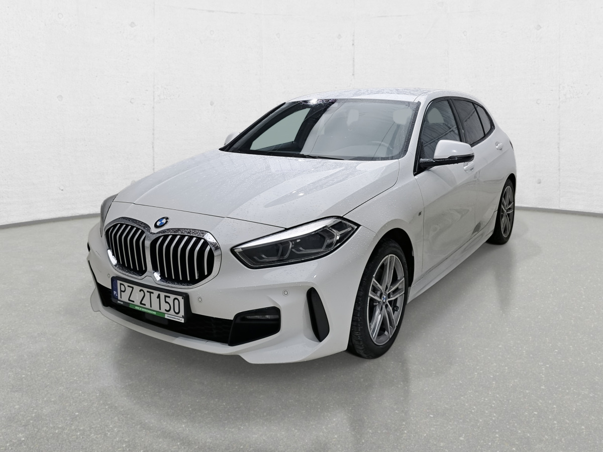 BMW 118D HATCHBACK - Voiture à hayon: photos 4 BMW 118D HATCHBACK - Voiture à hayon: photos 4
