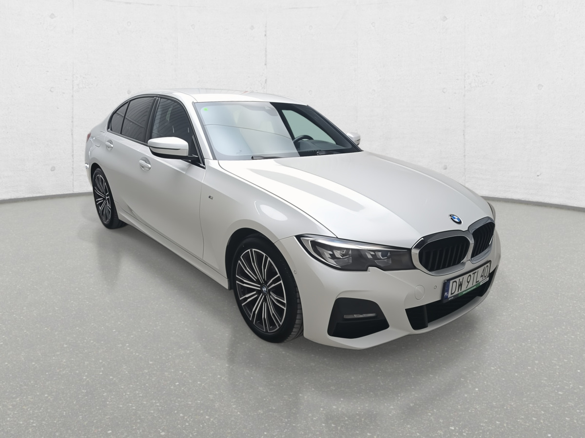BMW 320D XDRIVE SEDAN - Berline: photos 1 BMW 320D XDRIVE SEDAN - Berline: photos 1