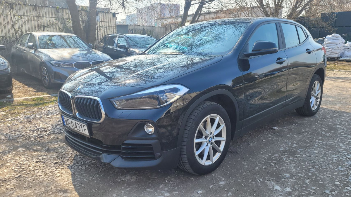 BMW X2 sDrive18d Advantage aut HATCHBACK - Voiture: photos 2 BMW X2 sDrive18d Advantage aut HATCHBACK - Voiture: photos 2