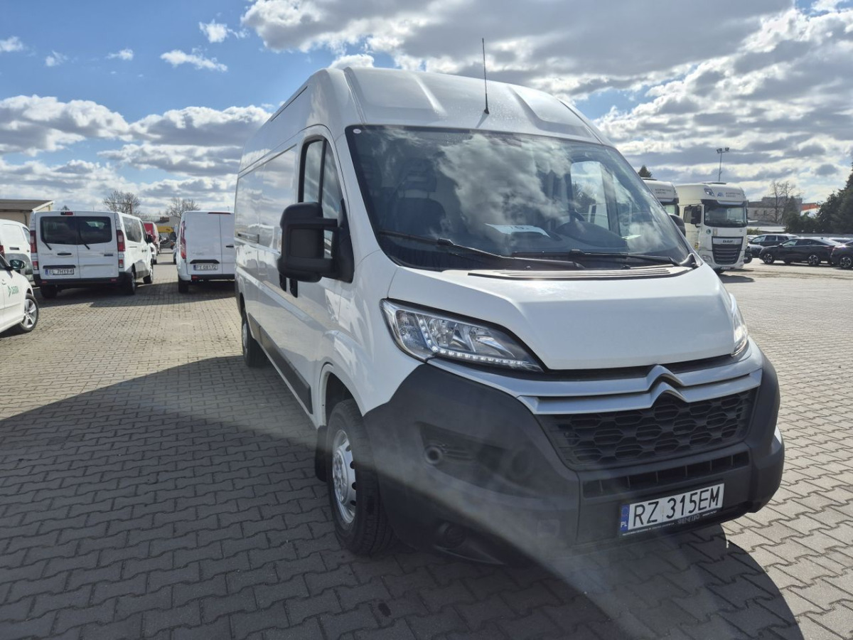 CITROEN JUMPER FURGON BLASZAK - Fourgon utilitaire: photos 1 CITROEN JUMPER FURGON BLASZAK - Fourgon utilitaire: photos 1