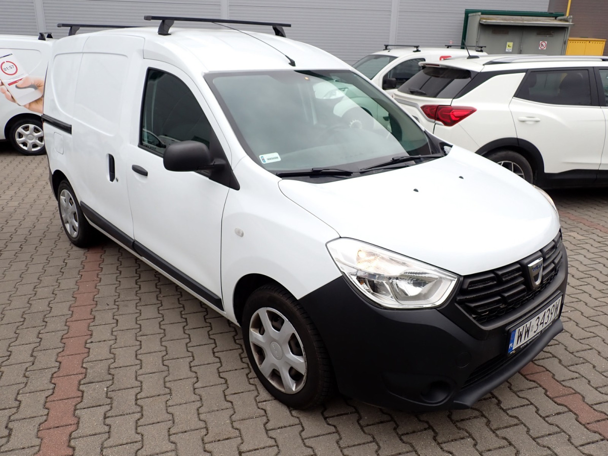 DACIA DOKKER FURGON BLASZAK - Fourgon utilitaire: photos 1 DACIA DOKKER FURGON BLASZAK - Fourgon utilitaire: photos 1