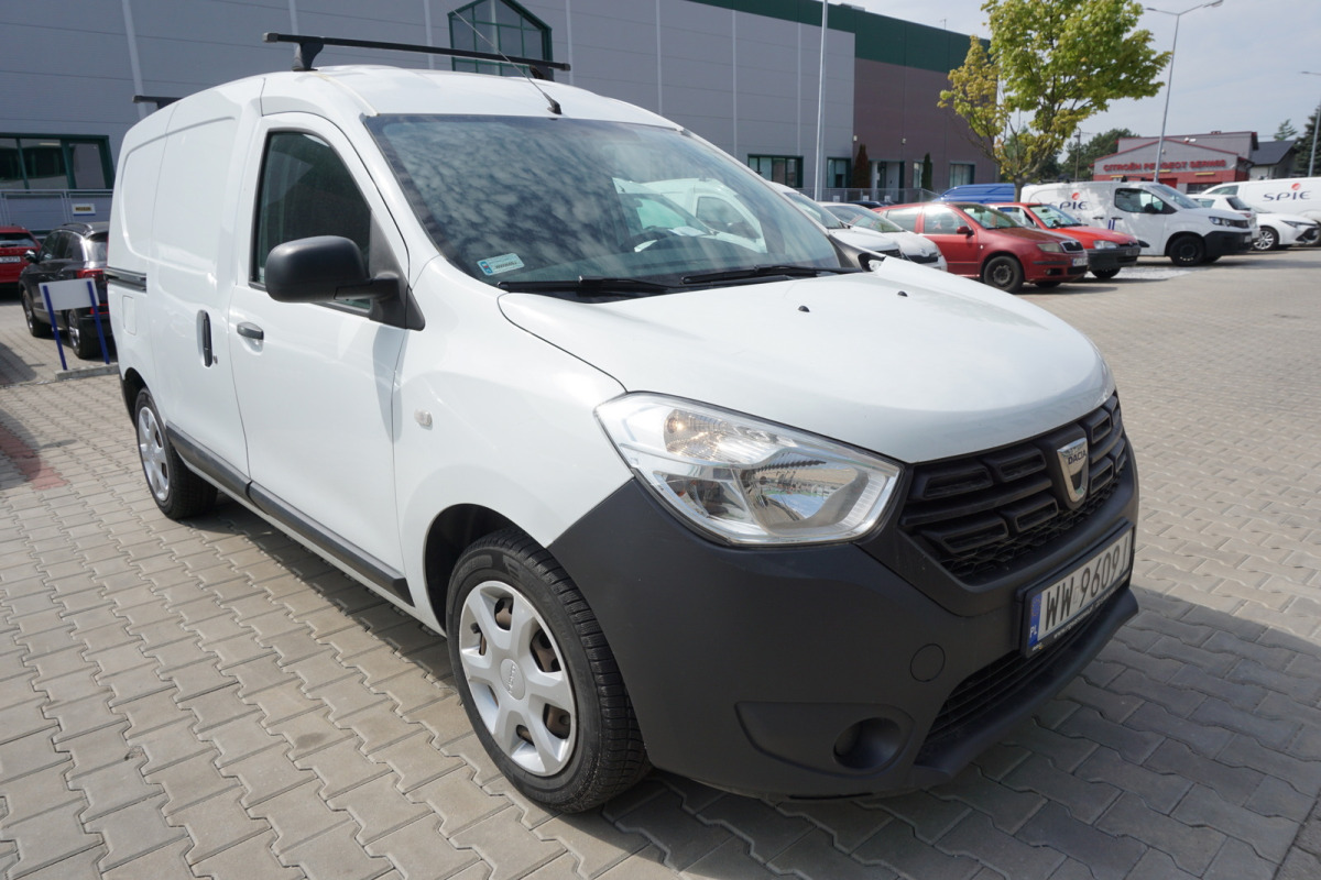 DACIA DOKKER FURGON BLASZAK - Fourgon utilitaire: photos 1 DACIA DOKKER FURGON BLASZAK - Fourgon utilitaire: photos 1
