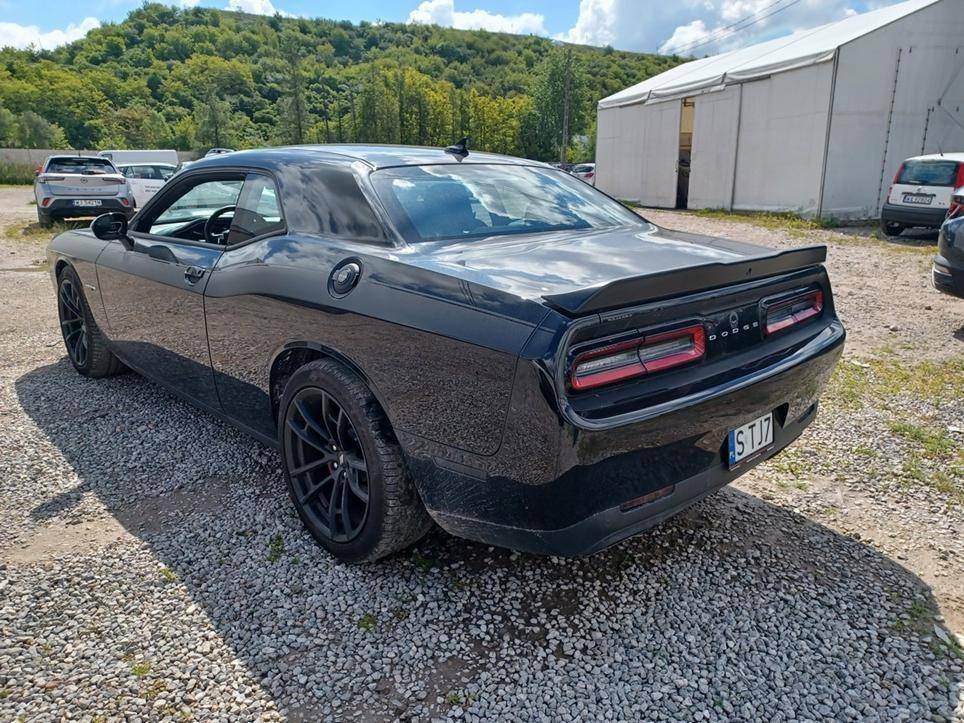 DODGE CHALLENGER COUPE - Voiture: photos 3 DODGE CHALLENGER COUPE - Voiture: photos 3