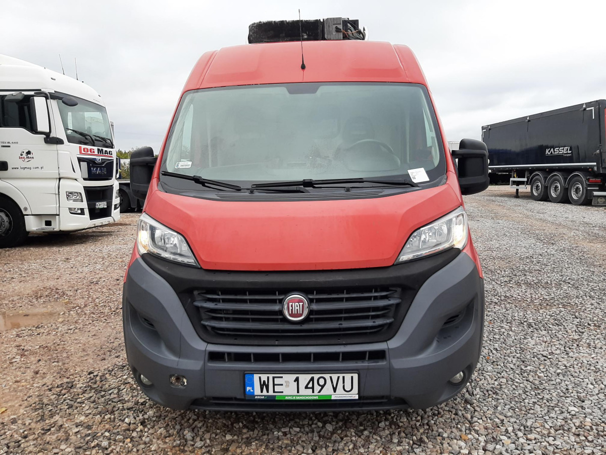 FIAT DUCATO FURGON BLASZAK - Fourgon utilitaire: photos 3 FIAT DUCATO FURGON BLASZAK - Fourgon utilitaire: photos 3
