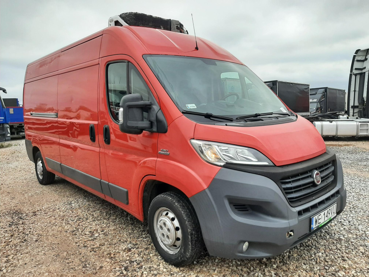 FIAT DUCATO FURGON BLASZAK - Fourgon utilitaire: photos 1 FIAT DUCATO FURGON BLASZAK - Fourgon utilitaire: photos 1