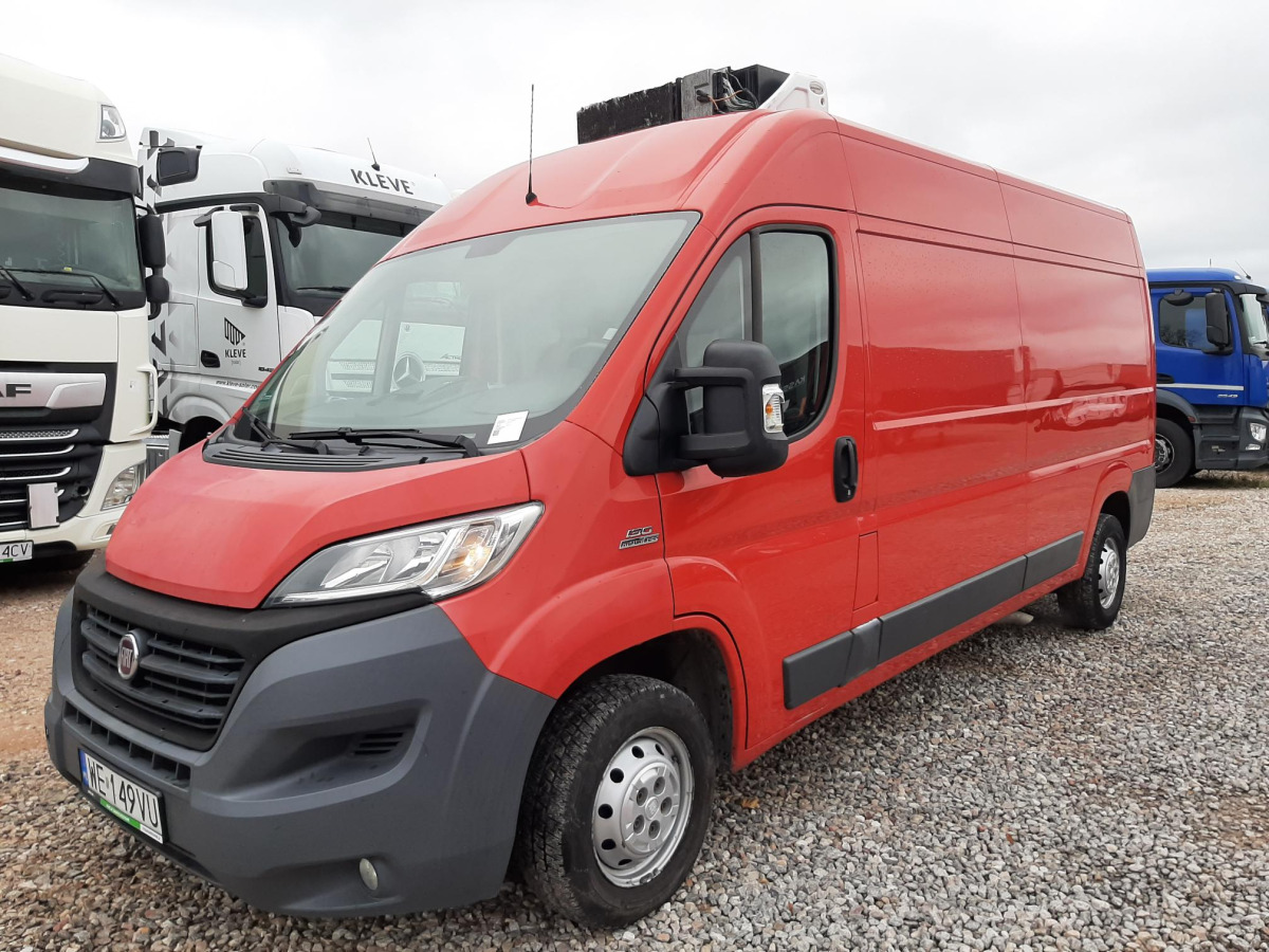 FIAT DUCATO FURGON BLASZAK - Fourgon utilitaire: photos 2 FIAT DUCATO FURGON BLASZAK - Fourgon utilitaire: photos 2