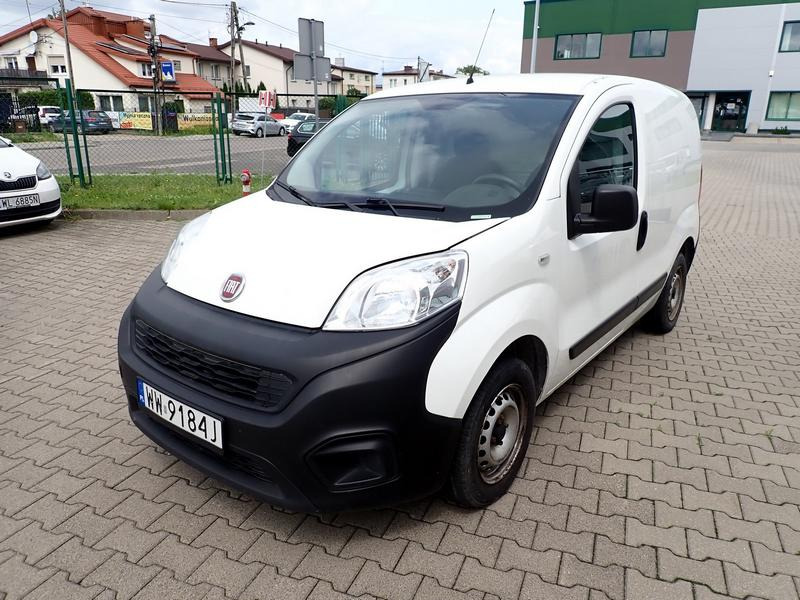FIAT FIORINO FURGON BLASZAK - Fourgon utilitaire: photos 2 FIAT FIORINO FURGON BLASZAK - Fourgon utilitaire: photos 2