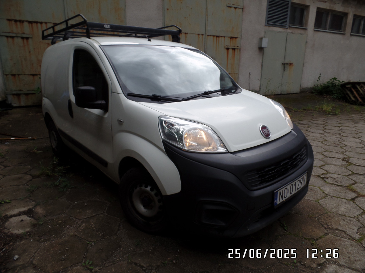 FIAT FIORINO FURGON BLASZAK - Fourgon utilitaire: photos 1 FIAT FIORINO FURGON BLASZAK - Fourgon utilitaire: photos 1