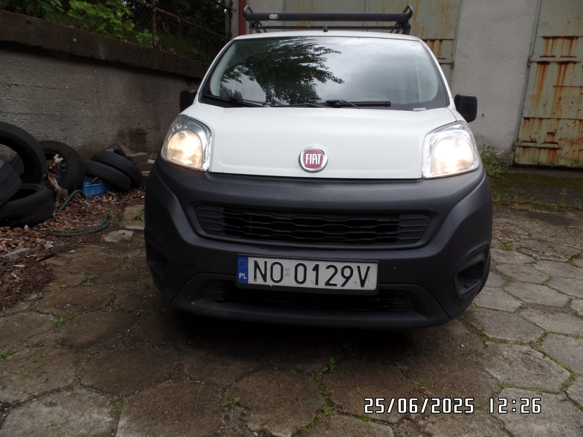 FIAT FIORINO FURGON BLASZAK - Fourgon utilitaire: photos 3 FIAT FIORINO FURGON BLASZAK - Fourgon utilitaire: photos 3