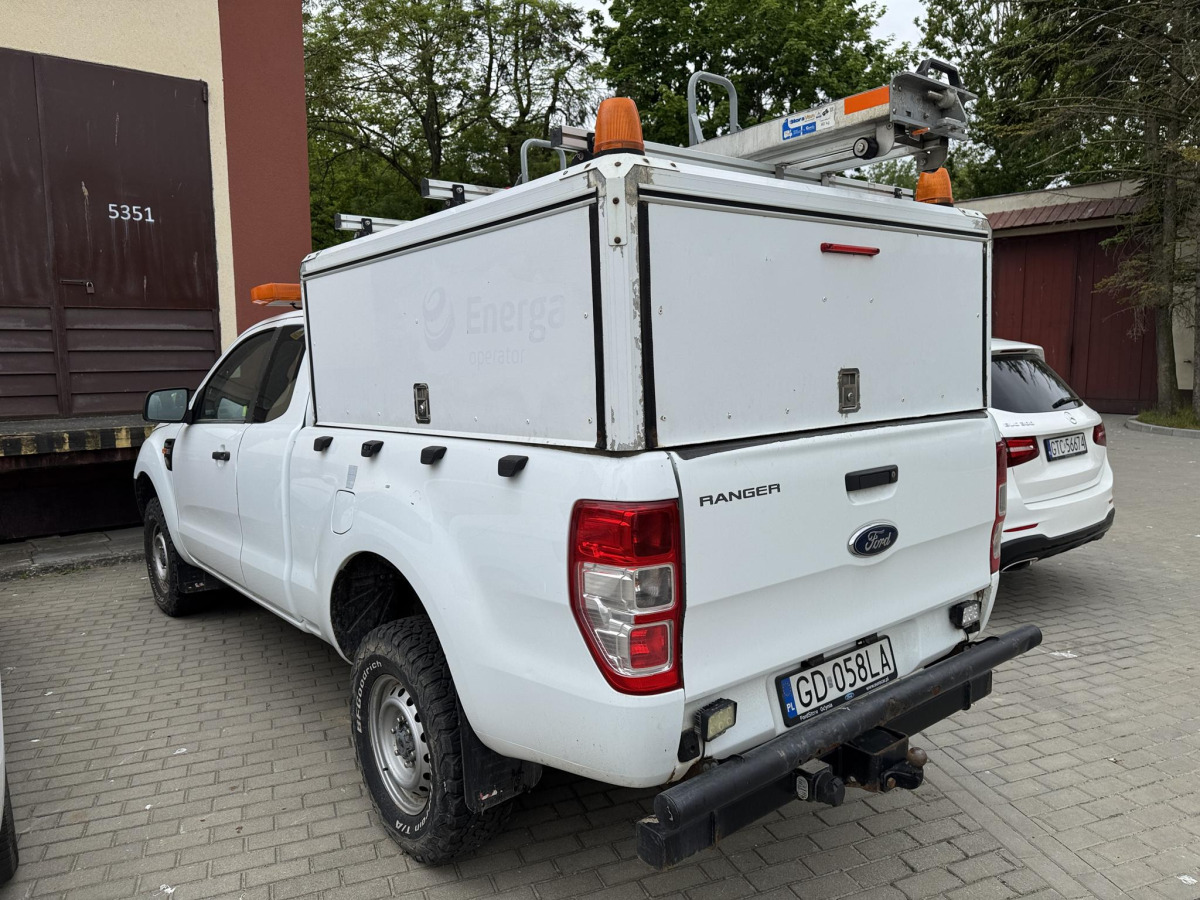 FORD RANGER PICK-UP - Pick-up: photos 3 FORD RANGER PICK-UP - Pick-up: photos 3