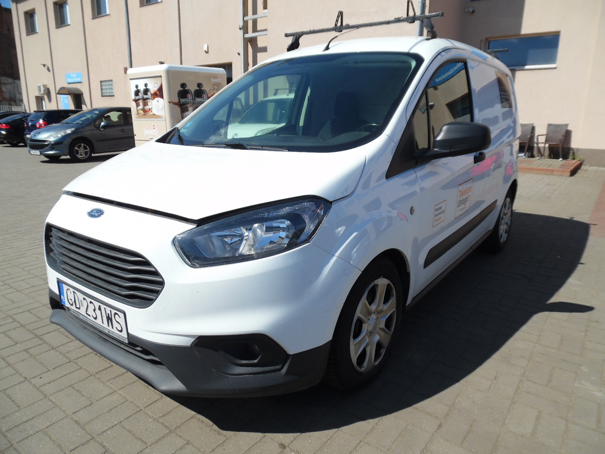 FORD TRANSIT COURIER FURGON BLASZAK - Fourgon utilitaire: photos 2 FORD TRANSIT COURIER FURGON BLASZAK - Fourgon utilitaire: photos 2