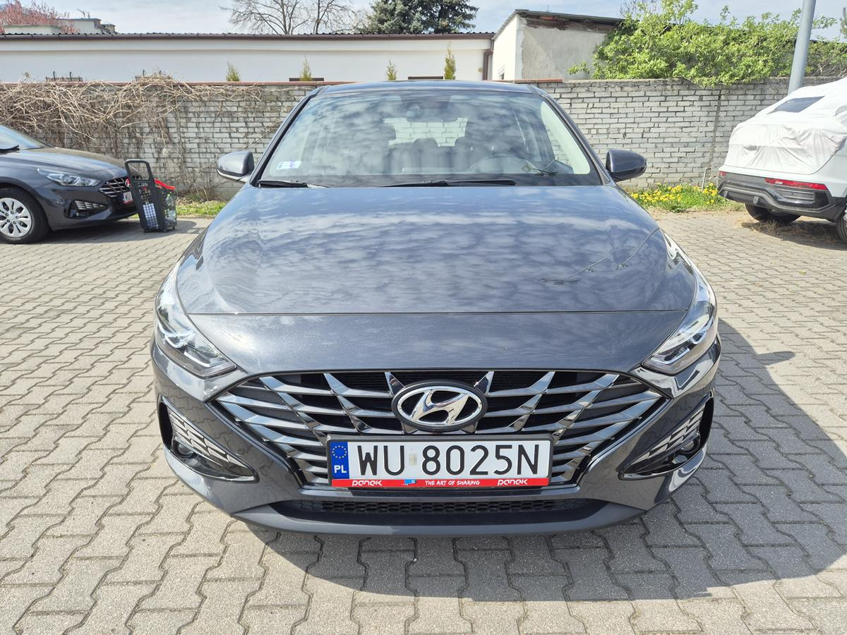 HYUNDAI I30 HATCHBACK - Voiture à hayon: photos 3 HYUNDAI I30 HATCHBACK - Voiture à hayon: photos 3